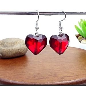 ❤️Red Glass Bead Heart Earrings❤️
